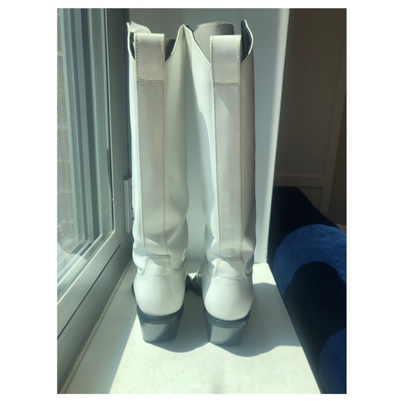 🦋 Helmut Lang Runway Tall White Patent Leather Cowboy Boots - Picture 3 of 5